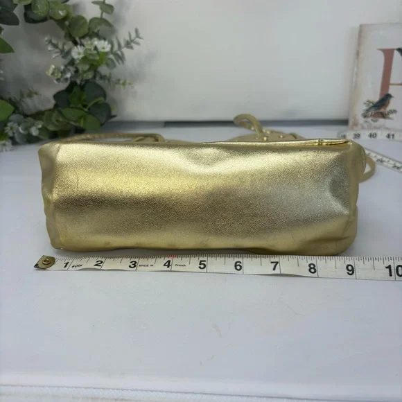 Warren Reed Women’s Gold Purse White Pearl Embellishments Double Strap Vintage  - Picture 8 of 8